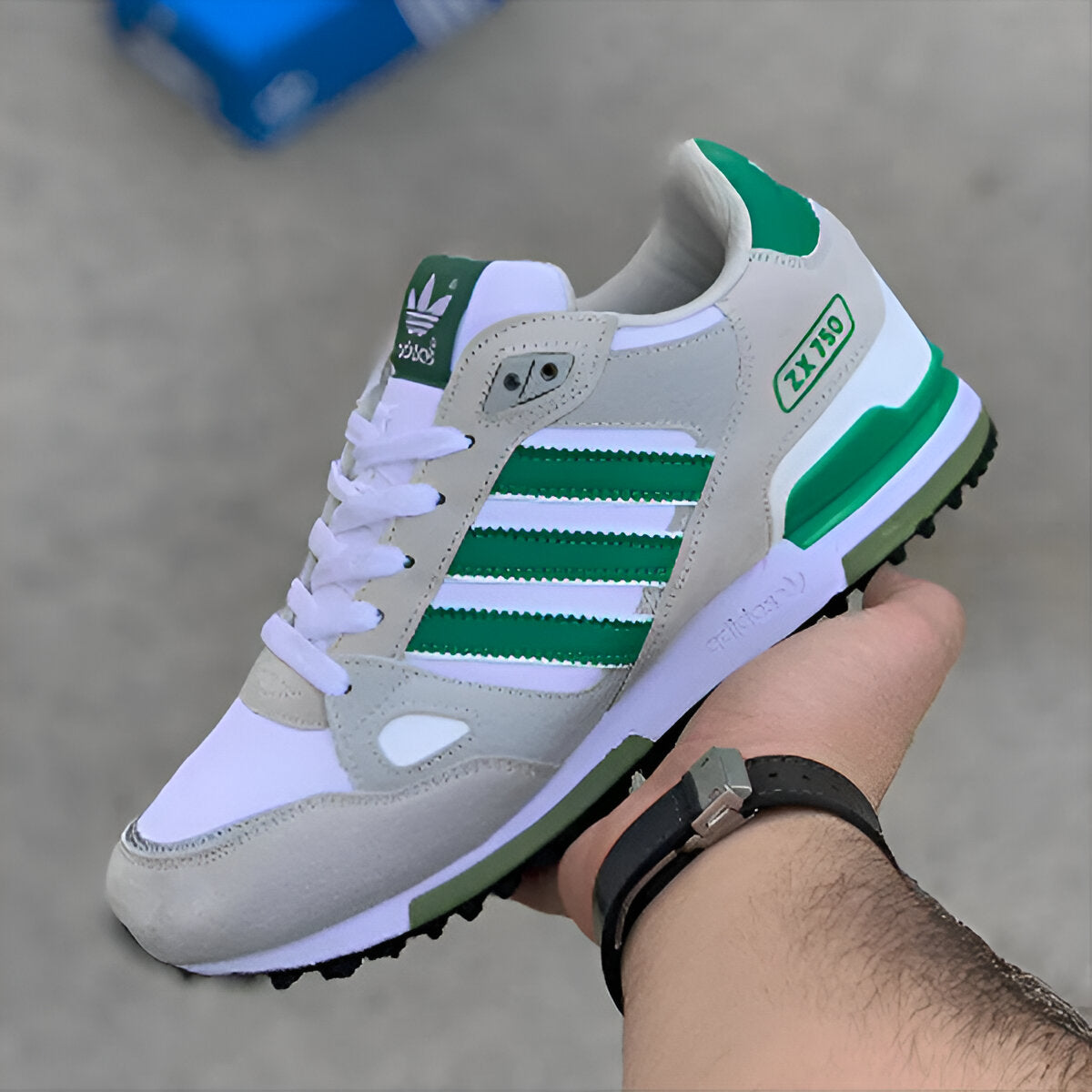 AD | Sneakers