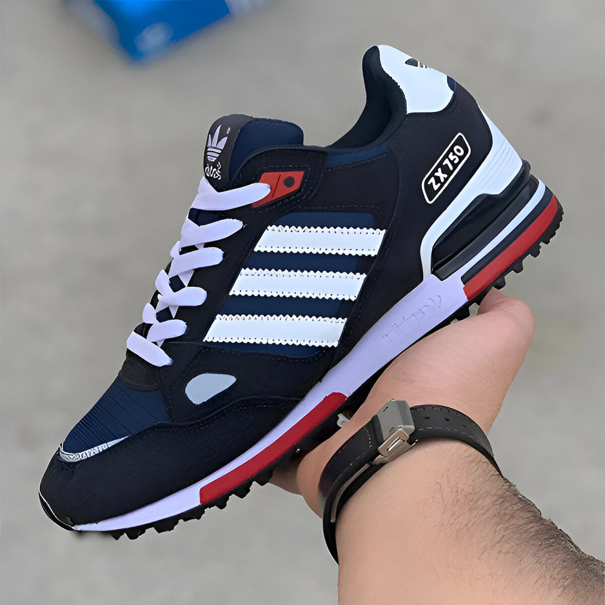 AD | Sneakers
